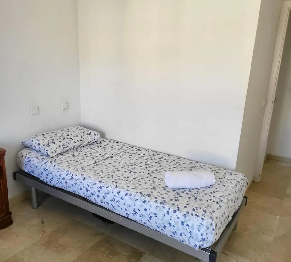 Guest house Diamond Room Vue Pool Fuengirola 3 Santa Fe de los Boliches Spain