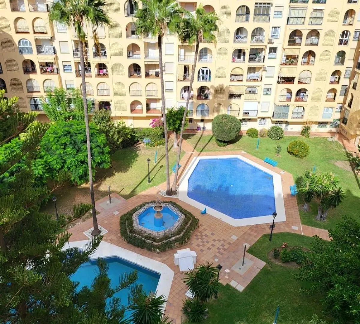 Diamond Room Vue Pool Fuengirola 3 Santa Fe de los Boliches Spain